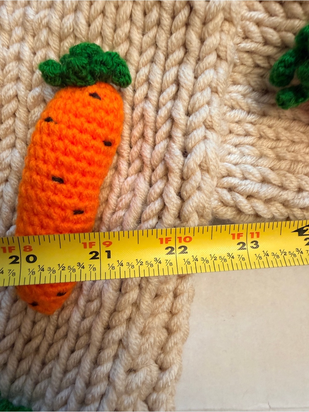 NEW Leilayca Hand Knit Women's M/L Carrot Cardigan 3D Chunky Knit Tan $300 MSRP - Picture 7 of 9
